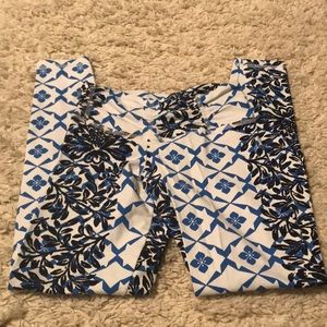 Brazilian blue/black patterned yoga leggings.Sm